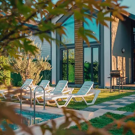 Deep Luxury
